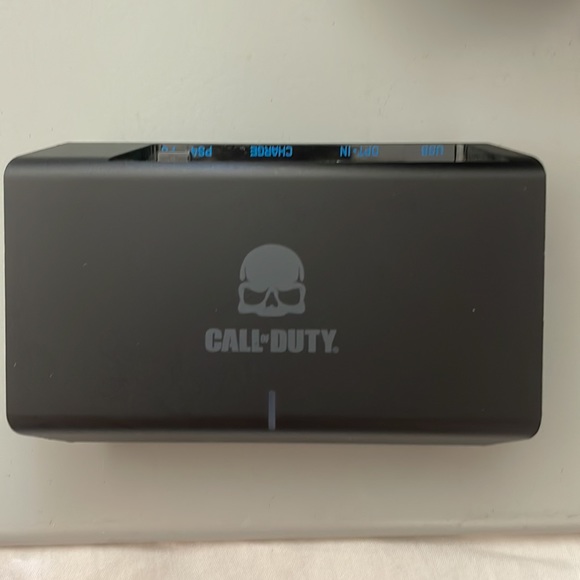 Call of Duty A20 wireless headset for PlayStation 4 and PC wires included - Picture 5 of 5